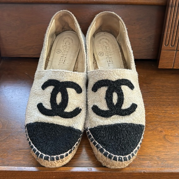 Chanel shimmery espadrilles - Picture 1 of 10